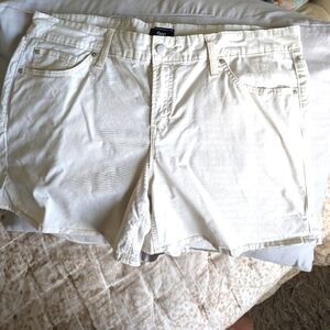 Gap Light Tan Khaki Shorts